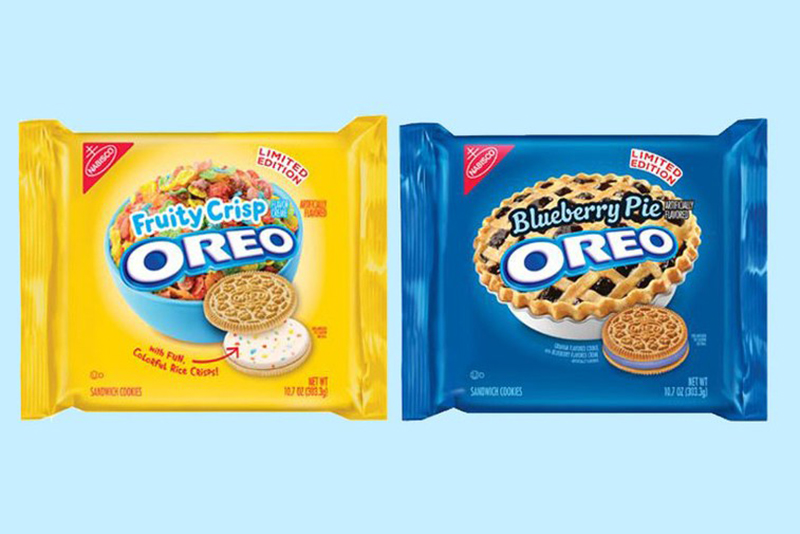 Illustration for article titled Snacktaku Eats Limited Edition Blueberry Pie Oreos